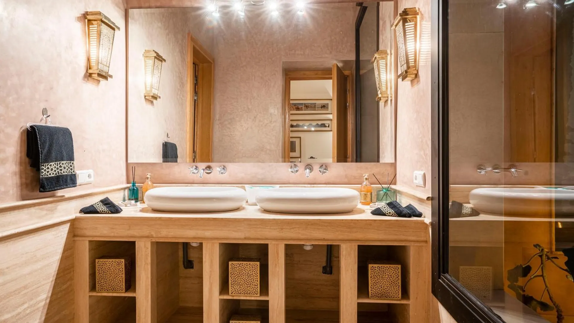 Deluxe Villa A Marrakech Avec Piscine Chaufee Marrakesh